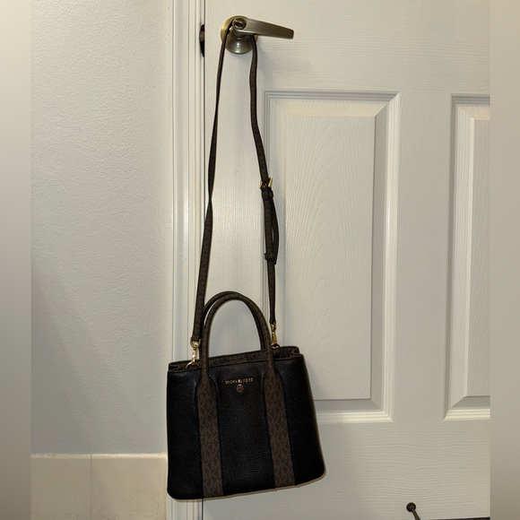 Mini MK Satchel Pebbled Leather Bag! - Picture 6 of 9